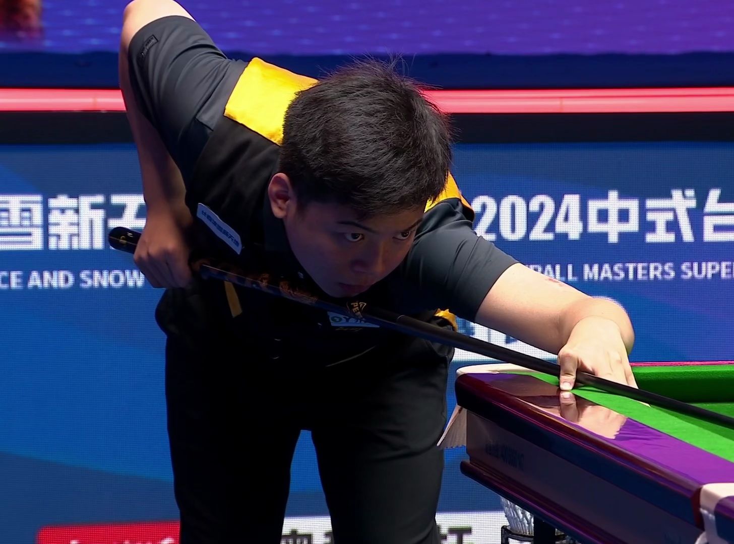 许多网友直 许多网友直